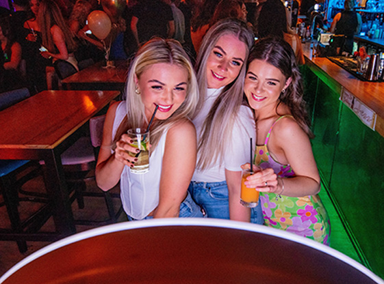 Artaïs - Location photobooth Marseille et Aix-en-Provence