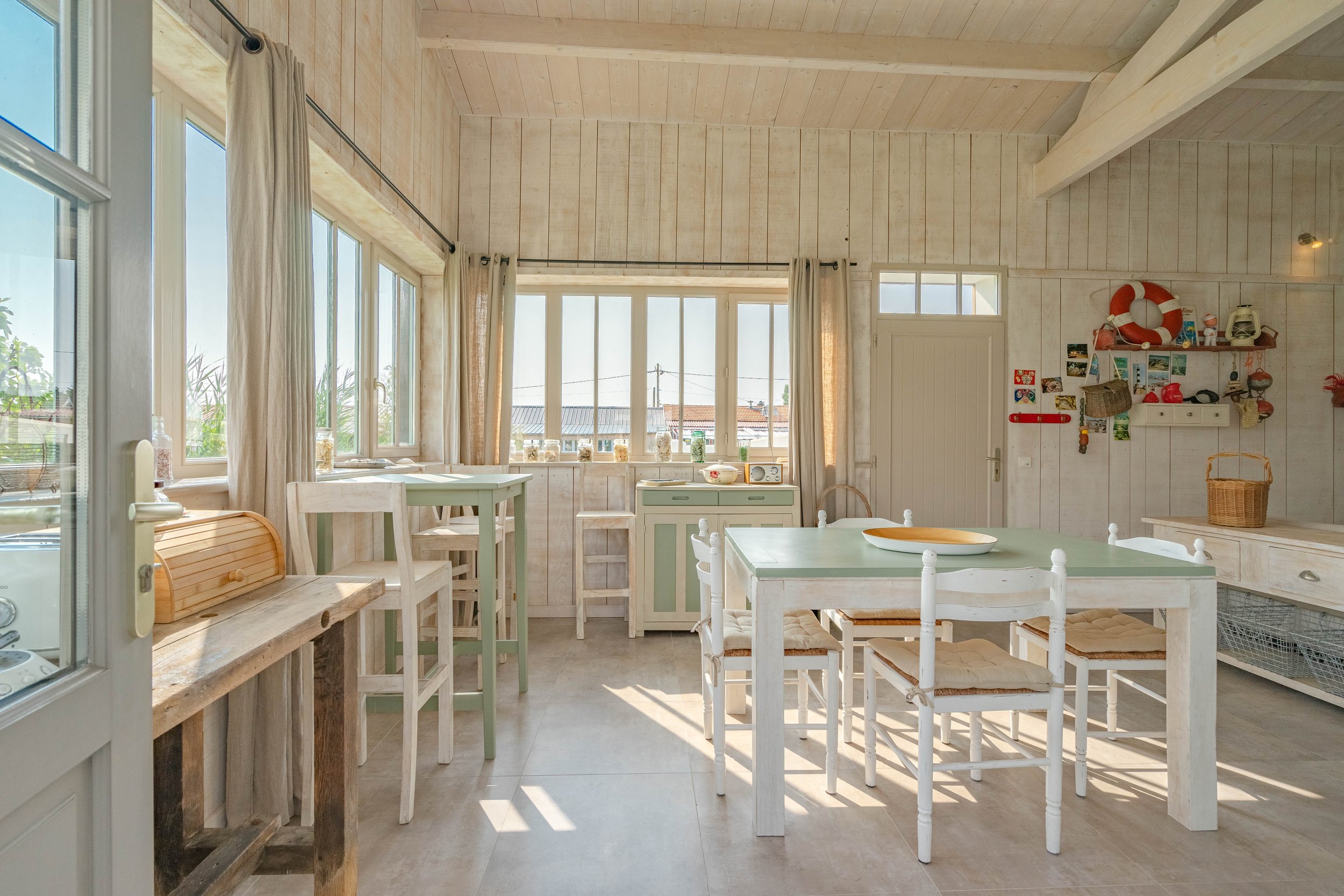 Romain Guillet Photos